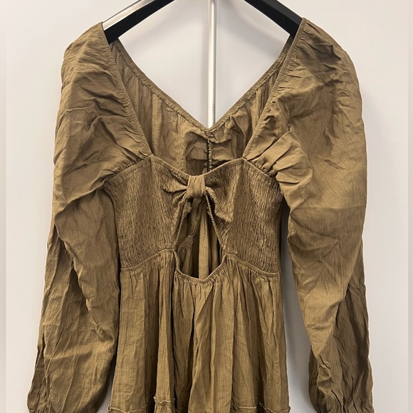 NEW - Maternity Tiered Maxi Dress, Ruched Front, Cutout Back, in Olive - M and L - Picture 10 of 14